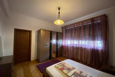 Piata Romana apartament 4 camere, Ultracentral, langa ambasada Italiei - 2