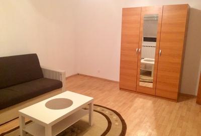 Apartament cu 2 camere decomandat în Rahova