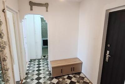 Apartament cu 2 camere decomandat în Casa de Cultură - 2
