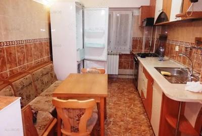 Apartament cu 2 camere decomandat în Republicii - 10