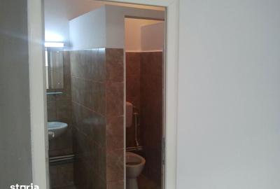 Spațiu comercial, de 520 mp, în Industriilor - 4