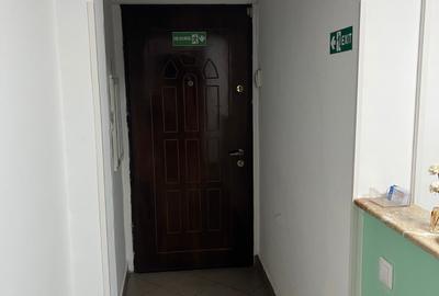 Vanzare apartament 3 cam dec la parter cu balcon stradal Petre Ispirescu sect 5 - 4