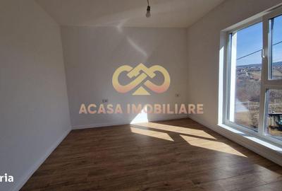 Apartament cu 3 camere decomandat în Bucium - 5