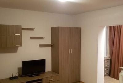 Garsoniera zona Bulevardul Constructorilor - 1