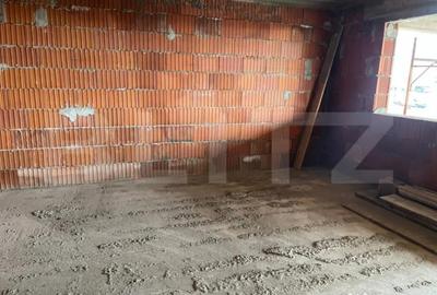 Casă cu 4 camere cu Teren 530 Mp în Central - 5