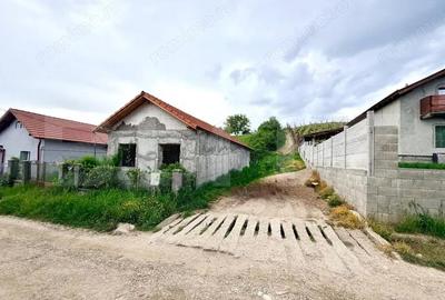 Casă cu Teren 650 Mp în Central