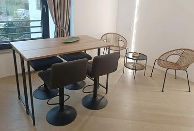 Apartament cu 3 camere decomandat în Tineretului - 7