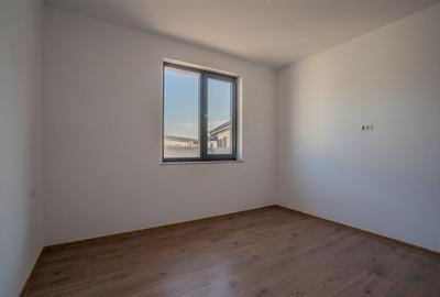 Casă individuală cu 4 camere cu Canalizare în Pantelimon - 22