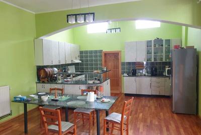 Casă cu 4 camere în Dumbrăveni - 6