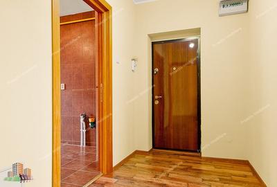 Apartament cu 3 camere decomandat în Bd. Coșbuc - 5