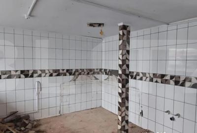 Spațiu comercial, de 36 mp, în Central - 5