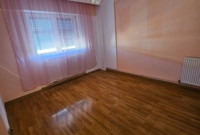 🏡 Apartament 3 camere | Micro 16 | 63 m² | Etaj 4 - 4