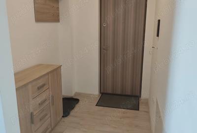 Proprietar - inchiriez apartament 3 camere - 1