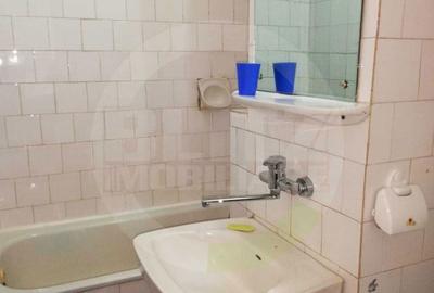 Apartament cu 2 camere decomandat în Central - 1