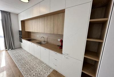 Apartament cu 3 camere decomandat în Central - 9