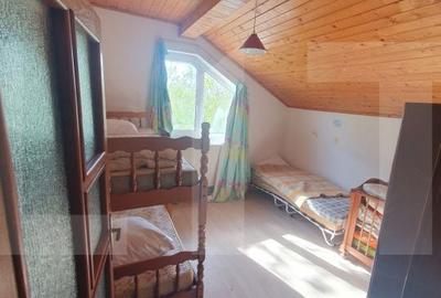 Casă cu 6 camere cu Teren 1600 Mp în Sânmihaiu Român - 5