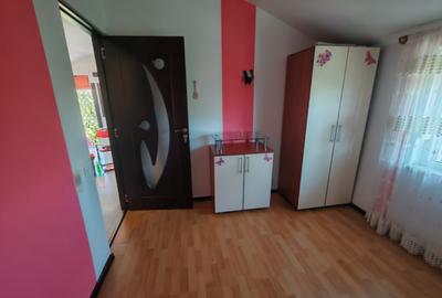 Inchiriere apartament 2 camere in Vila Km 5 - 2