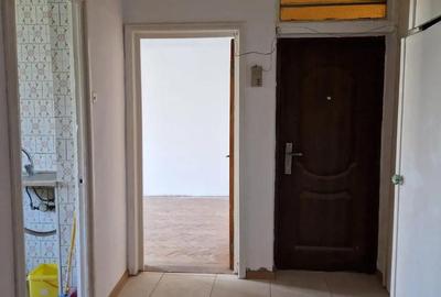 Apartament cu 3 camere decomandat în Mihai Bravu - 3