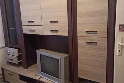 Apartament cu 2 camere semidecomandat în Florilor - 4