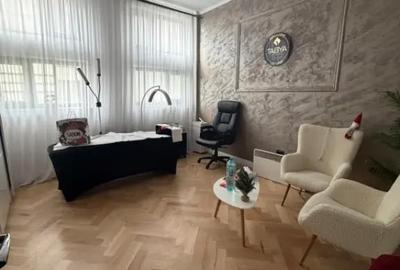 Spațiu comercial, de 20 mp, în Central