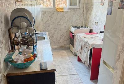 Apartament 3 camere etajul 1 din 4 zona Astra - 6