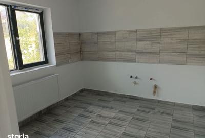 Casă cu 4 camere cu Teren 350 Mp în Central - 7