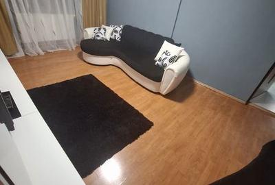 Casă cu 3 camere cu Teren 75 Mp în Central - 1