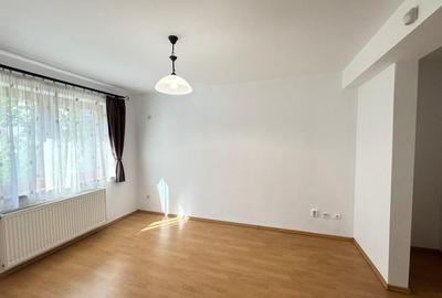Casă cu 8 camere cu Canalizare în Tei - 5