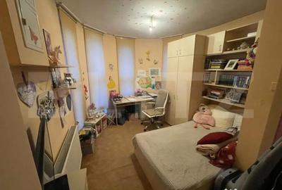Casă cu 6 camere cu Teren 516 Mp în Central - 5