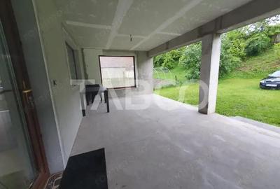 Casa 5 camere 197mp utili situata la 27km de Fagaras si 65km de Brasov - 11