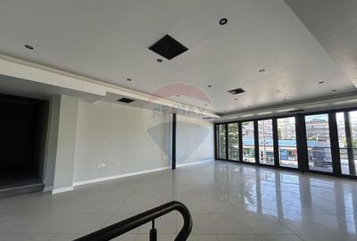 Spa?iu comercial de 150mp de inchiriat in zona Central
