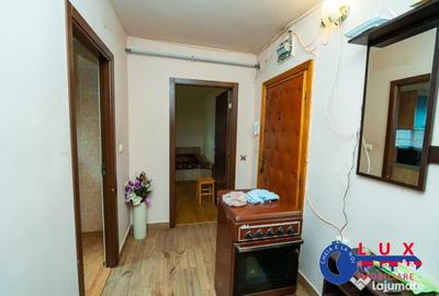 Apartament cu 3 camere decomandat în Central - 2