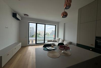 Apartament cu 2 camere semidecomandat, mobilat în Timpuri Noi