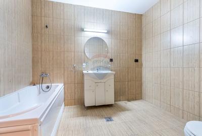 Apartament cu 3 camere semidecomandat în Bulgaria - 8