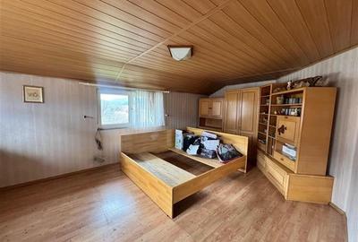Doua case de vanzare, teren 800 mp, Zarnesti, Brasov - 8