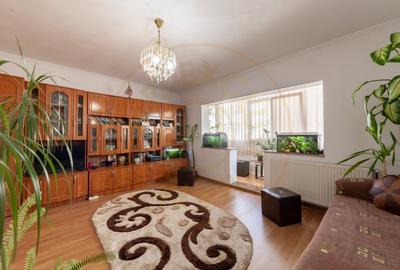 Apartament cu 3 camere decomandat, mobilat în Găvana 3 - 1