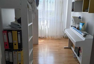Apartament cu 3 camere decomandat în Central - 13