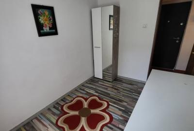 Apartament cu 3 camere str. Mioritei - 7