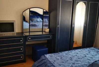 Apartament cu 3 camere decomandat în Exterior Vest - 2