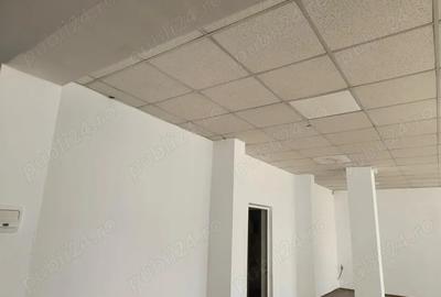 Spațiu comercial, de 40 mp, în Central
