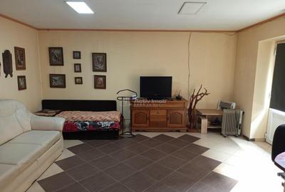 Oravita, Casa la Cheie, 7 Incaperi, Posibilitate Mansardare, - 4