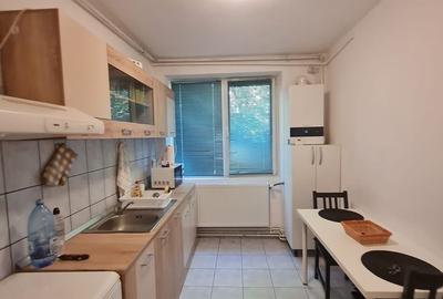 Apartament cu 3 camere decomandat, mobilat în Medicină - 12