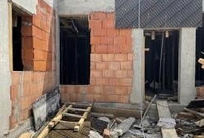 Casă individuală cu 4 camere cu Teren 240 Mp în Băneasa - 1