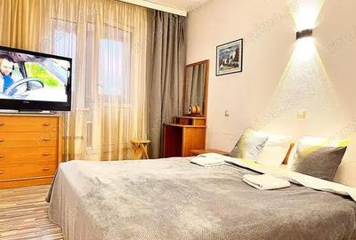 Apartament cu 2 camere decomandat în P-ța Universității - 1