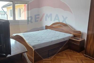 Apartament cu 3 camere în Central - 10