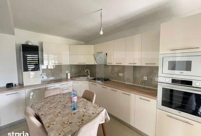 Casă cu 3 camere cu Teren 300 Mp în Central - 8