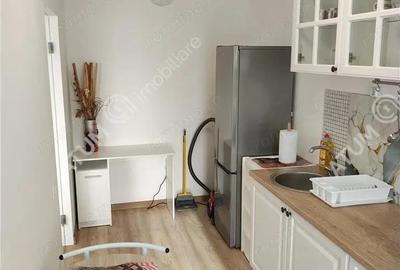 Apartament o camera balcon si loc parcare etaj 2 zona Broscarie Sibiu - 1