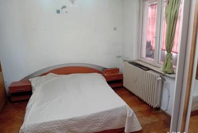 Ap o camera Biserica Catolica central parter balcon centrala termopan - 6