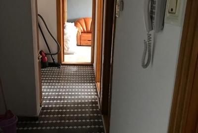 Apartament cu 4 camere în Roșiori de Vede - 2