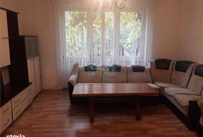 Apartament cu 3 camere decomandat în Vasile Aaron - 2